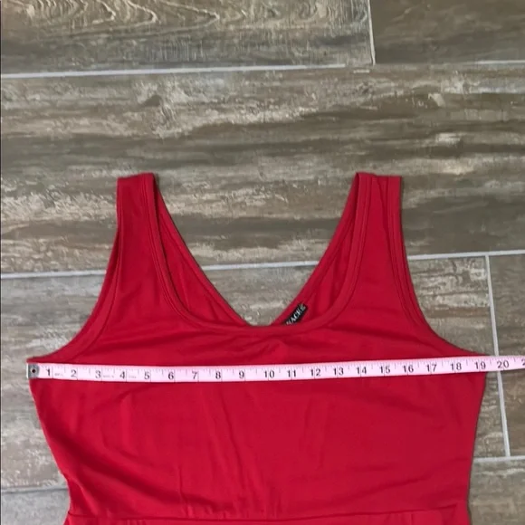 Red Scoop Neck Sleeveless Sundress - Picture 6 of 9